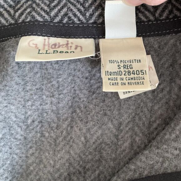 LL Bean Fleece Poncho Sweater Womens Small Gray Herringbone Oversized Pockets - Picture 8 of 8